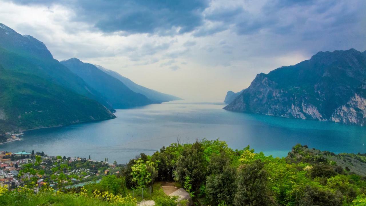 Appartamento Dom Gardasee Riva del Garda Luaran gambar